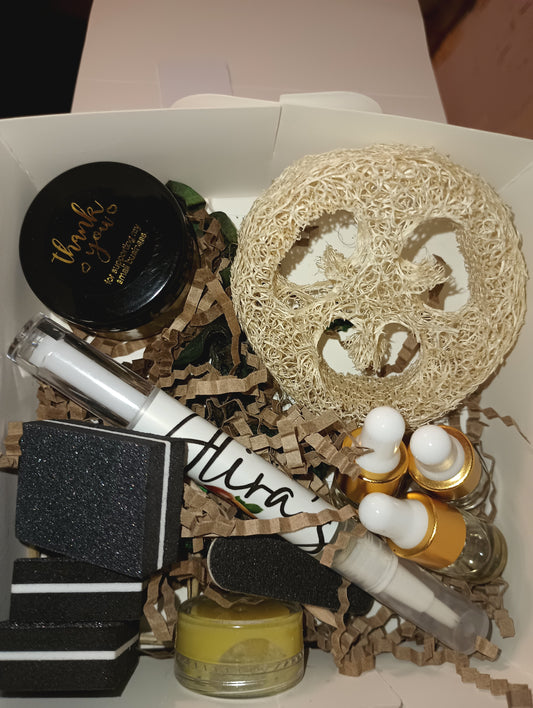 Nail care kit gift set